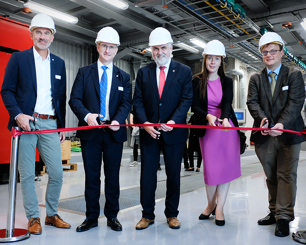 Fraunhofer PAZ opens extension building